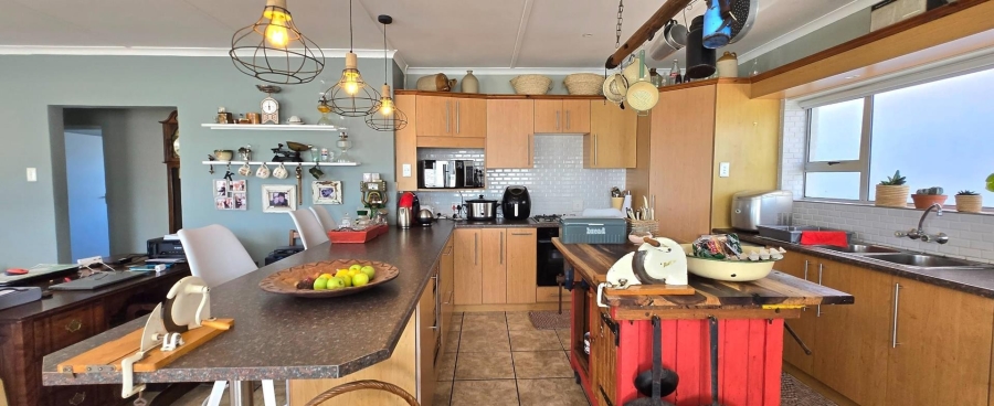 Commercial Property for Sale in Franskraal Western Cape